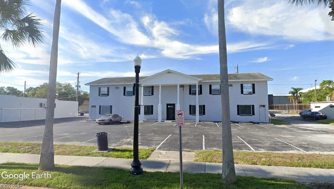 Main Munchery Opening in New Port Richey This May with Coffee, Sandwiches, and Fresh-Baked Bread